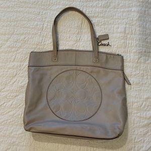 Authentic Coach Signature Laura Tote